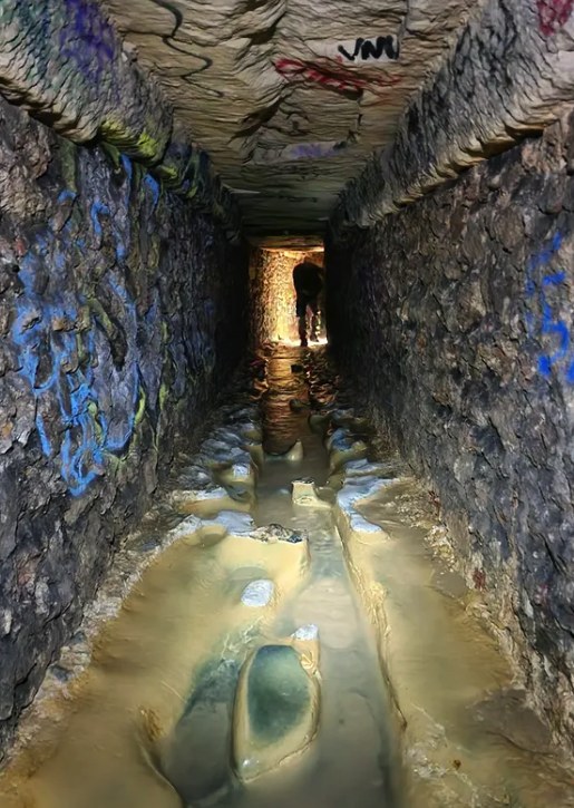 Philibert Aspairt, the Cataphiles and the Paris Catacombs Ghost Stories